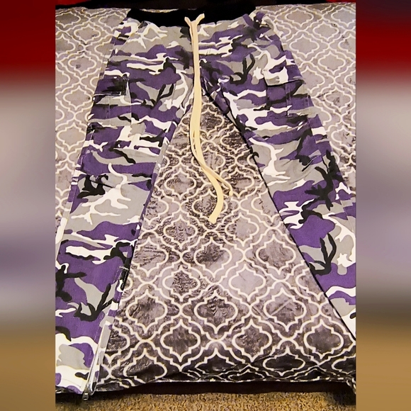 💜 MNML X LA CAMO JOGGERS - Picture 2 of 7